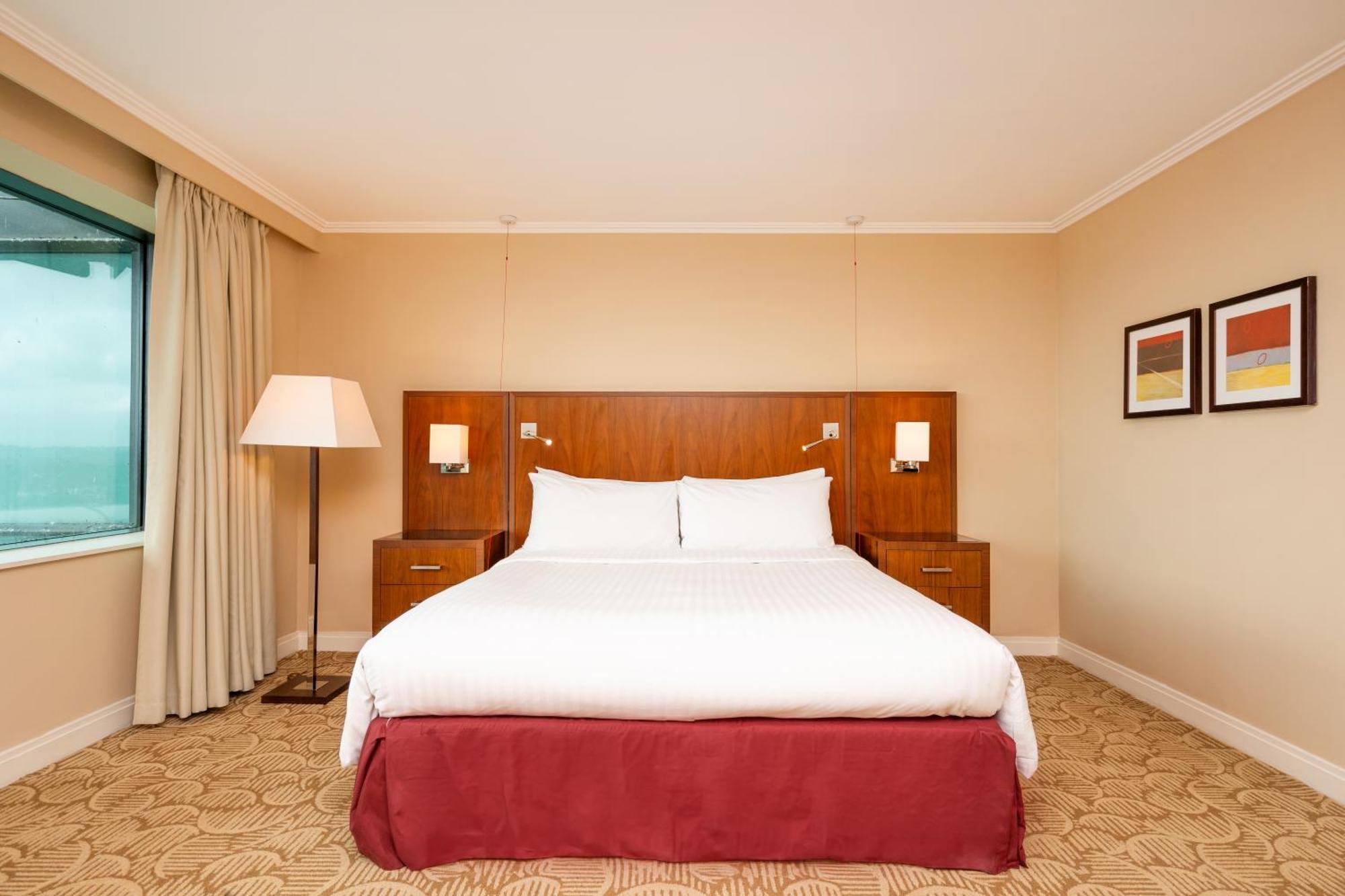 London Twickenham Stadium Hotel, A Member Of Radisson Individuals Exteriör bild
