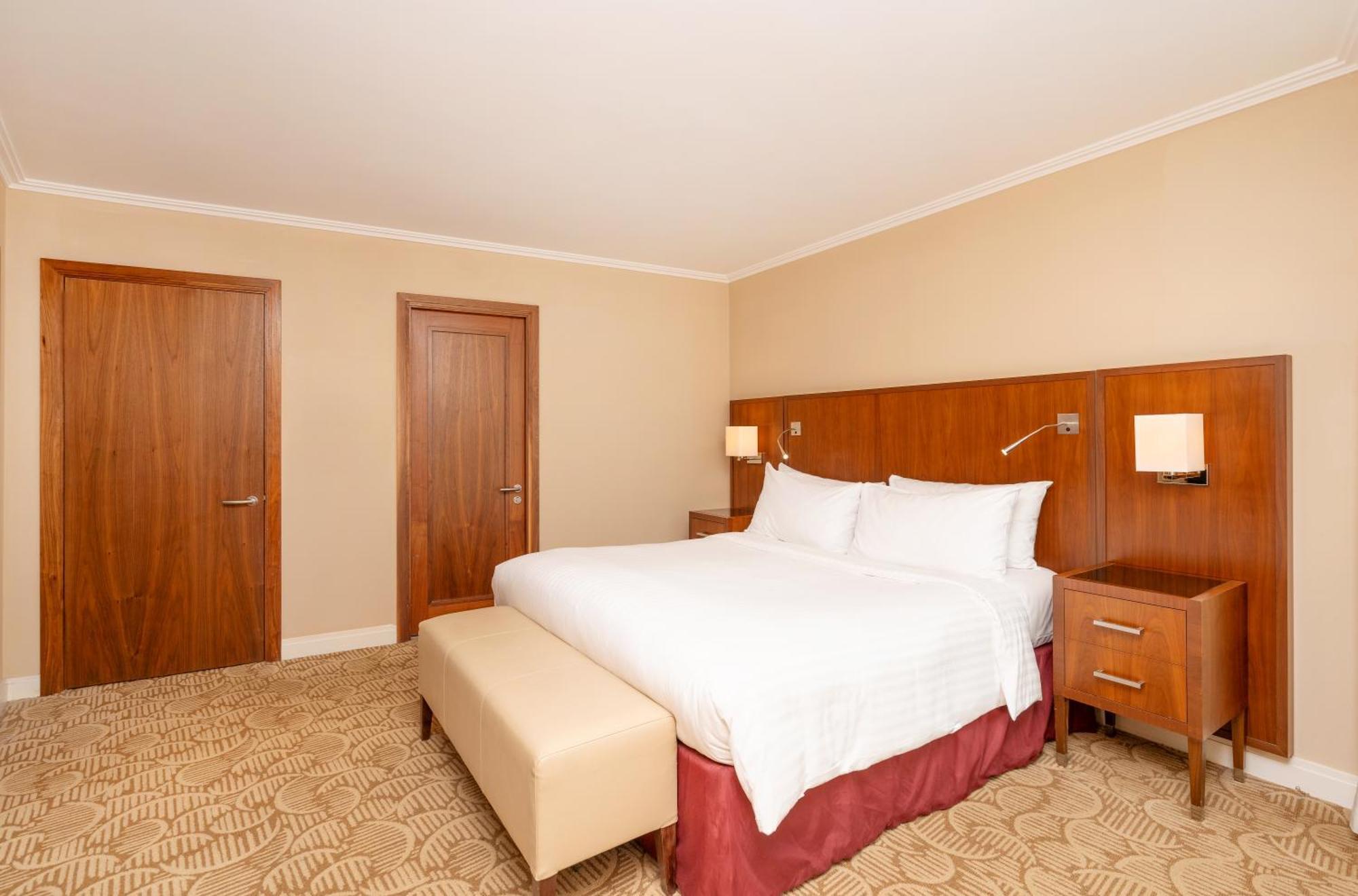 London Twickenham Stadium Hotel, A Member Of Radisson Individuals Exteriör bild