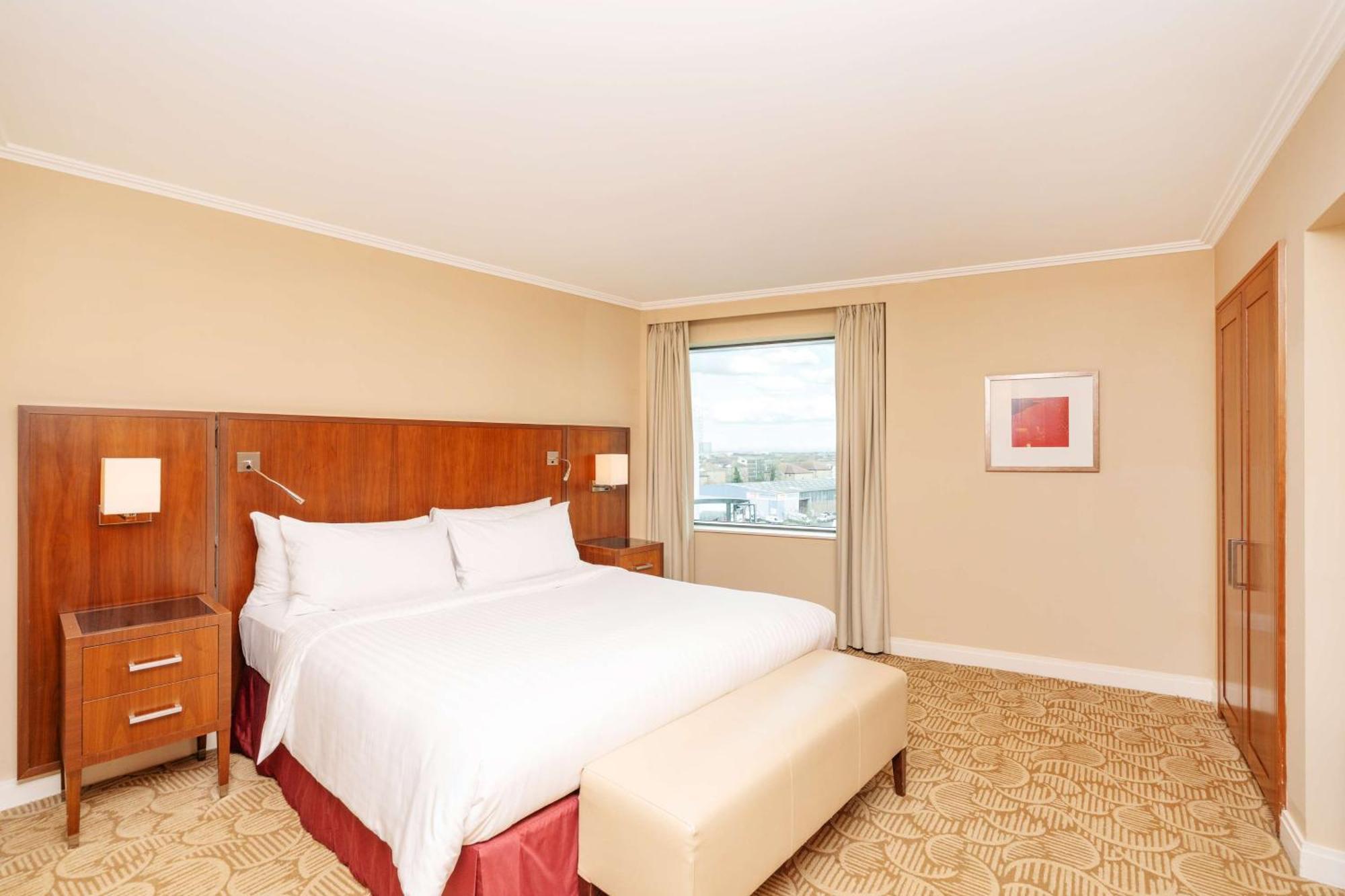 London Twickenham Stadium Hotel, A Member Of Radisson Individuals Exteriör bild