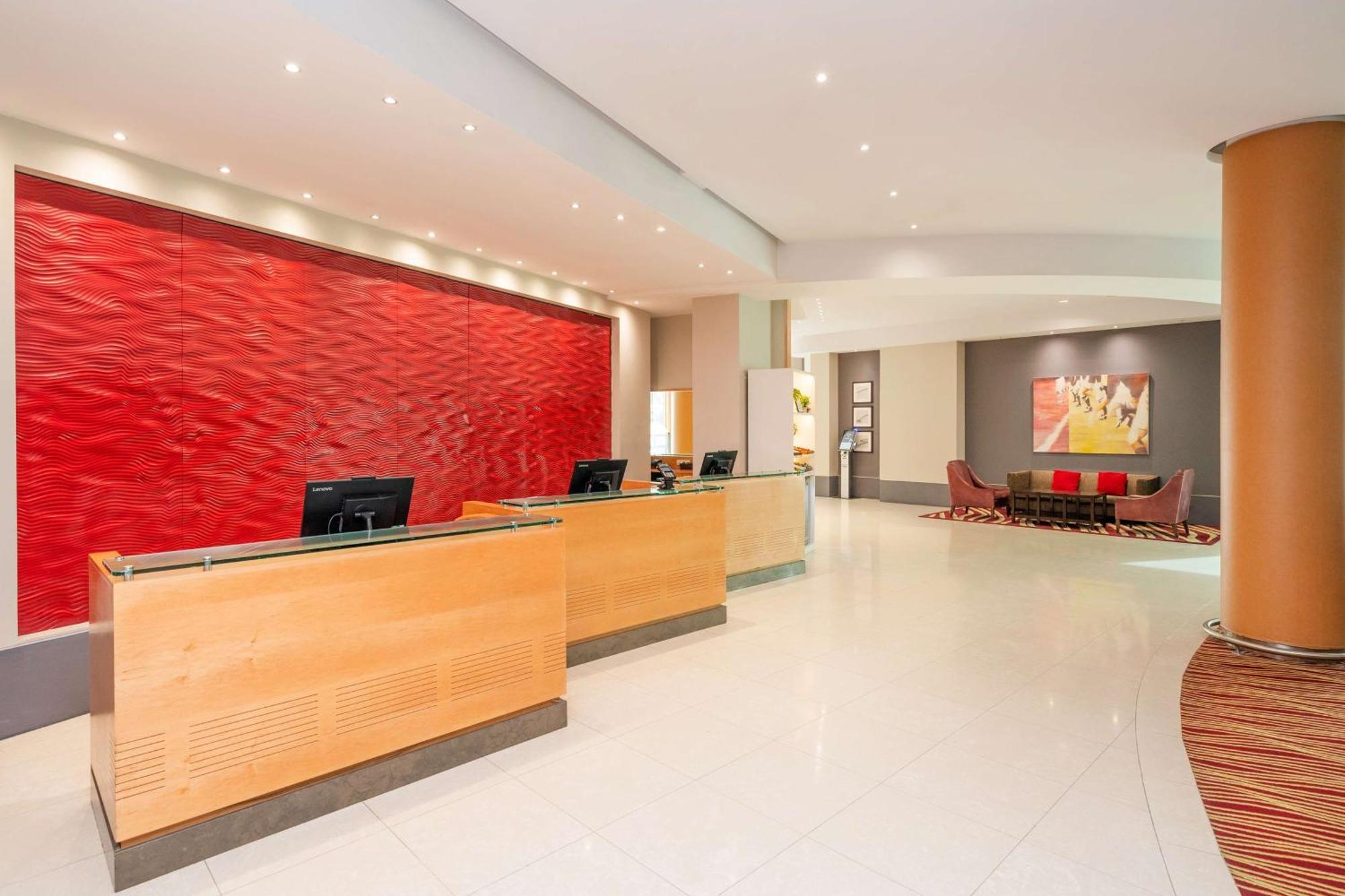 London Twickenham Stadium Hotel, A Member Of Radisson Individuals Exteriör bild