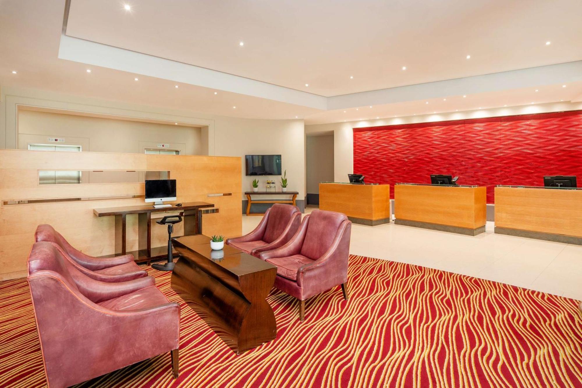 London Twickenham Stadium Hotel, A Member Of Radisson Individuals Exteriör bild